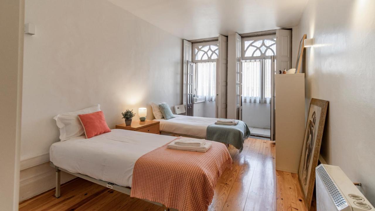 Porto 61 - Bright 2Br W/ Balcony By Lovelystay Exterior photo